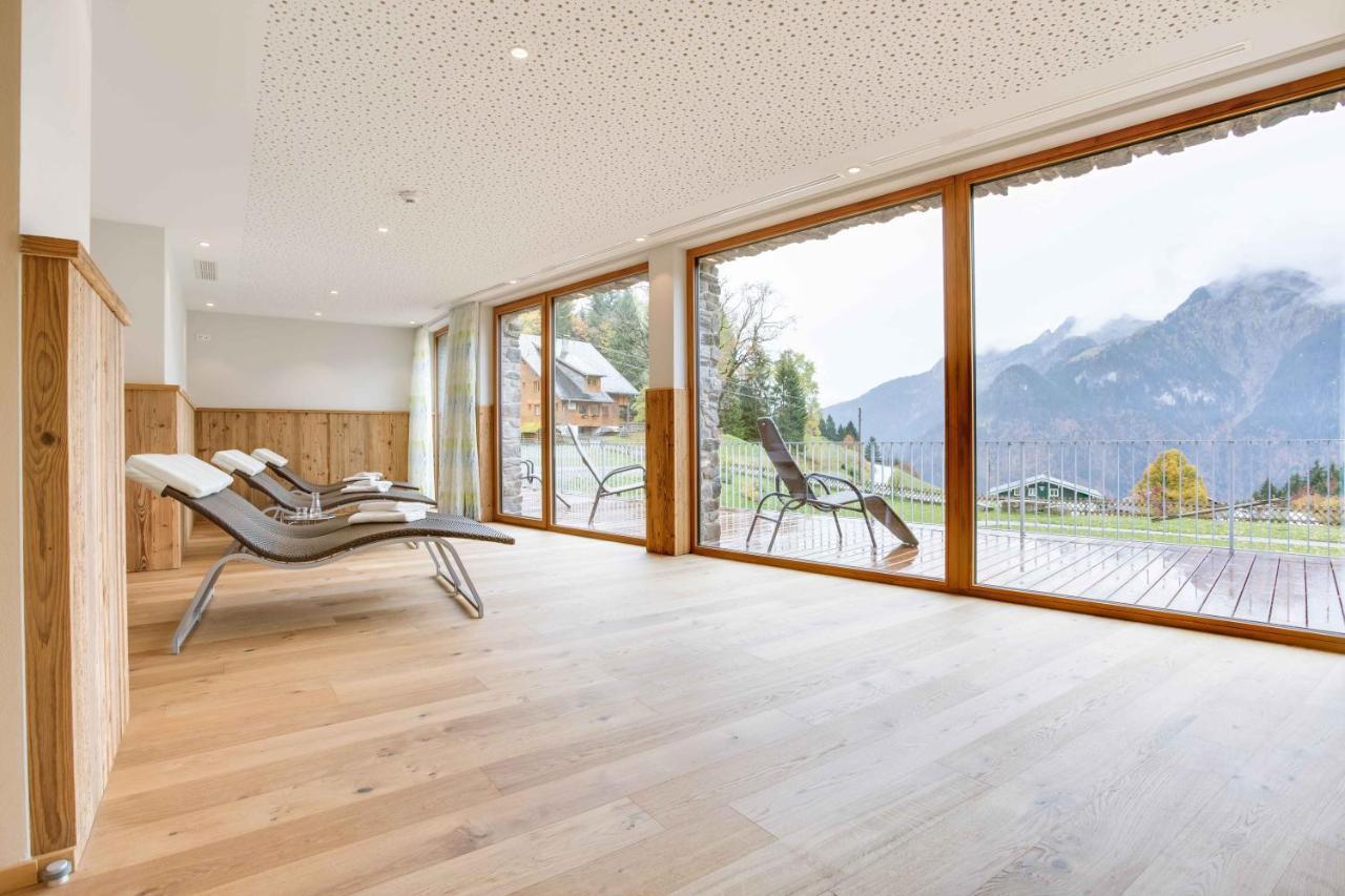Hotel Burtschahof Bürserberg Екстериор снимка