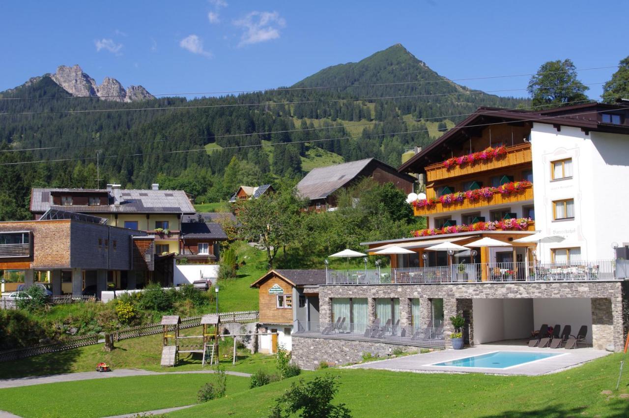 Hotel Burtschahof Bürserberg Екстериор снимка